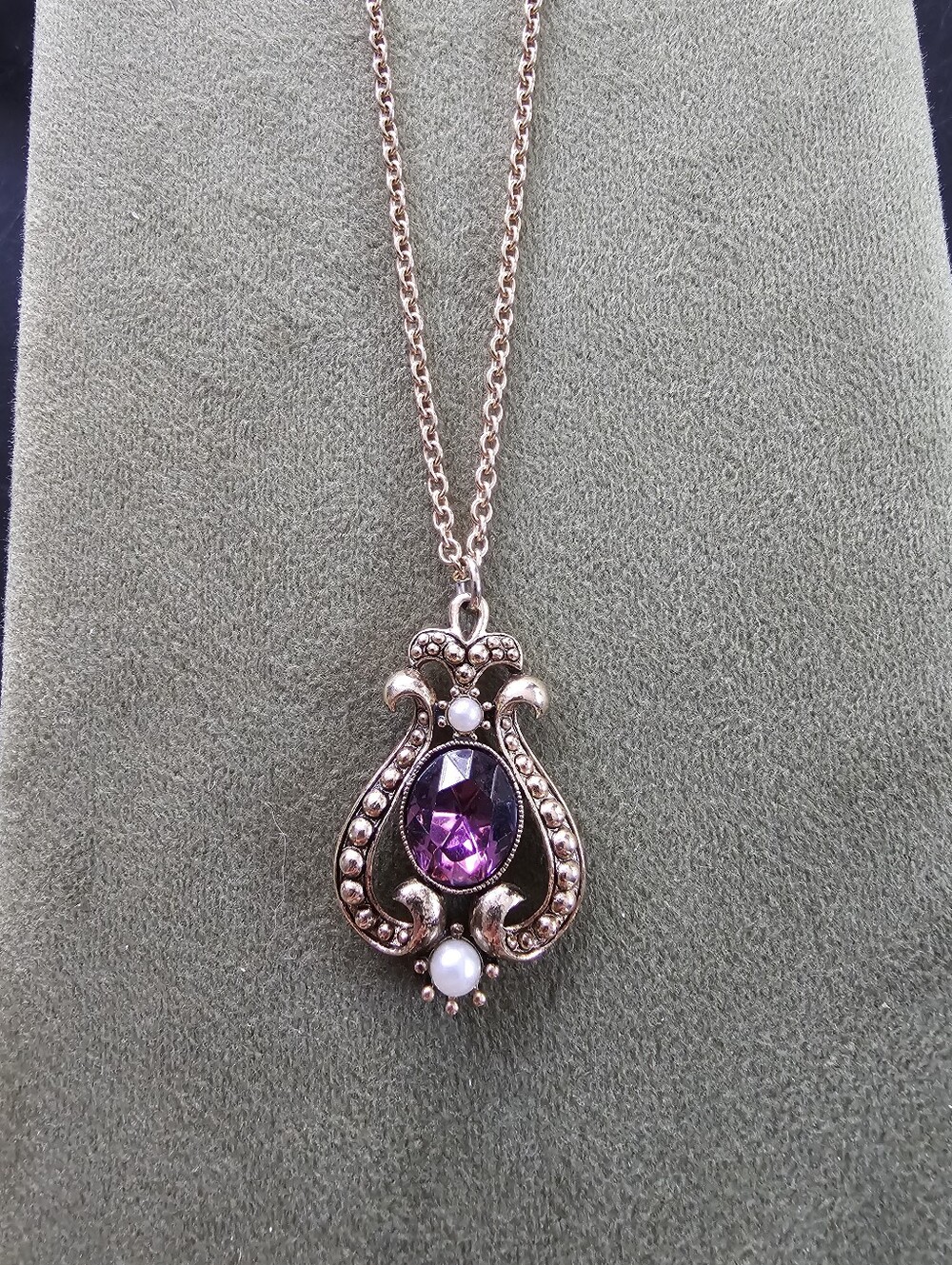 Vintage Avon Necklace